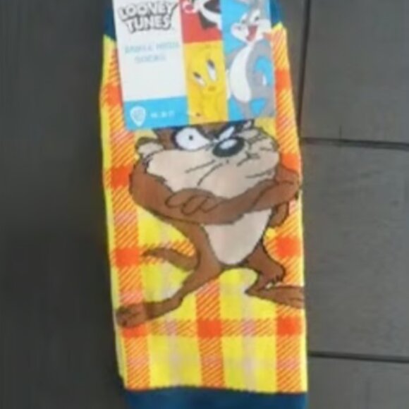 Looney Tunes Ankle High Socks, 3 Pairs Size 9-11 - Picture 3 of 6